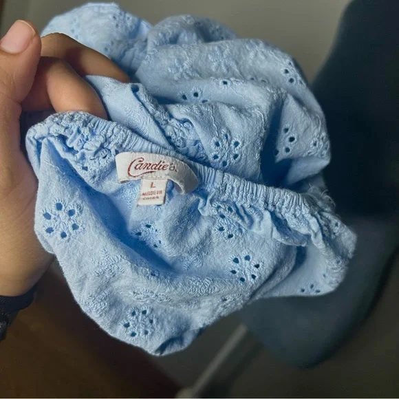 Candie’s blue eyelet babydoll top - Picture 5 of 7